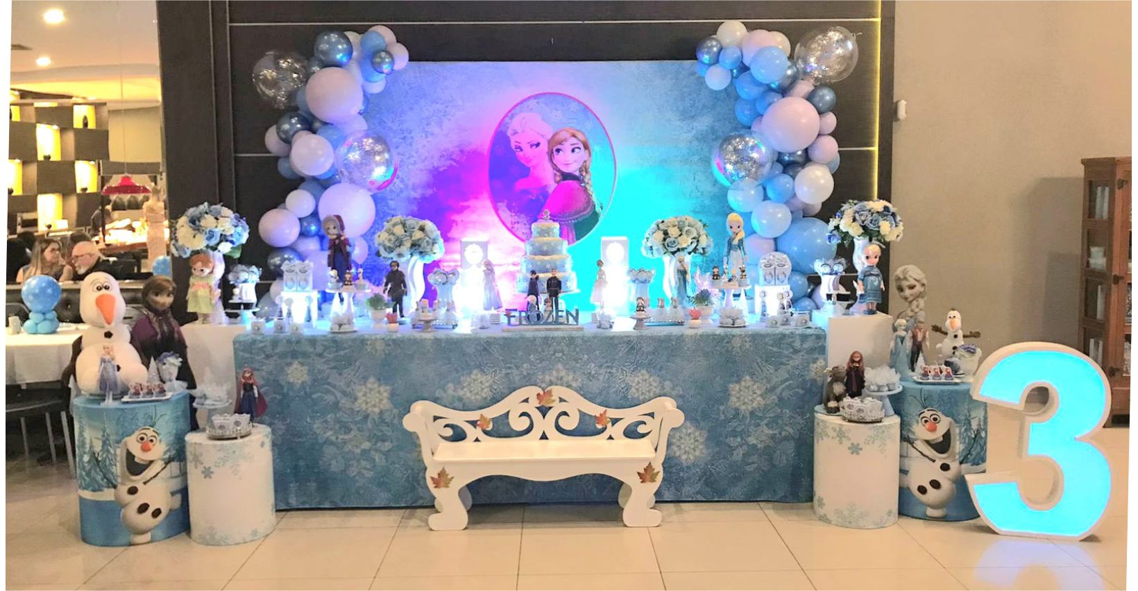 Frozen 3 metros com cilindros